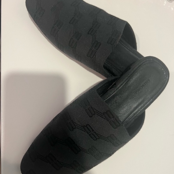 Authentic balenciaga slides - Picture 2 of 4